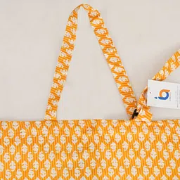 vinan Vinan_Cloak_Yellow Feeding Cloak image 4