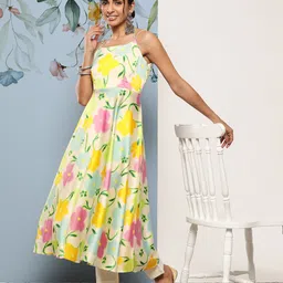 Inddus Women Floral Printed Kurta With Trousers & Dupatta image 2