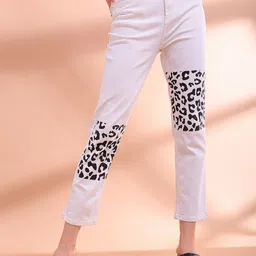 Freehand by The Indian Garage Co Women Straight Fit High-Rise Stretchable Jeans-picture-38