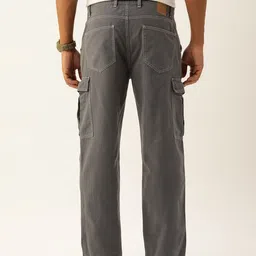 Bene Kleed Men Relaxed Fit Cotton Cargos Trousers with Contrast stitch image 4