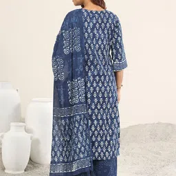 Libas Floral Printed Round Neck Straight Kurta With Palazzos And Dupatta image 3