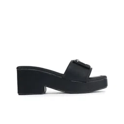 Mast & Harbour Textured Party Wedge Sandals image 4