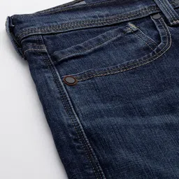 Levis Men 513 Slim Straight Fit Light Fade Stretchable Jeans image 5