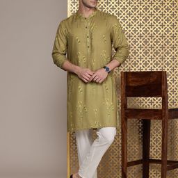 House of Pataudi Floral Printed Regular Jashn Kurta With Trousers-picture-37