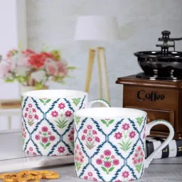 Glamorous Glass Tea Cups (Set of 2) by Goodhomes image 1