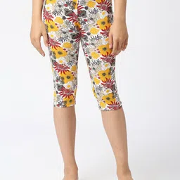 SINI MINI Girls Floral Printed Mid Rise Pure Cotton Capris-image-95