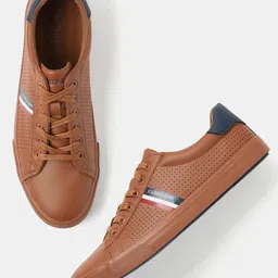 U.S. Polo Assn. Men Capron 2.0 Sneakers image 4