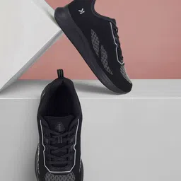 Paragon Men Textured Lace-Up Walking  Shoes image 3