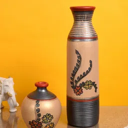 AAKRITI ART CREATIONS Set of 2 Shimmer Gold Madhubani Vase-picture-29