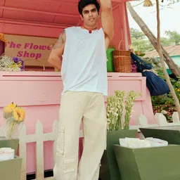 FREAKINS Men Cream-Coloured Straight Fit High-Rise Clean Look Pure Cotton Cargo Jeans-image-89