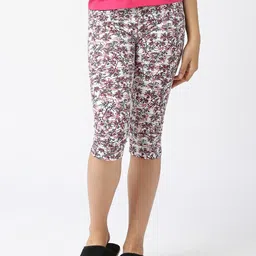 SINI MINI Girls Floral Printed Mid Rise Pure Cotton Capris-picture-14