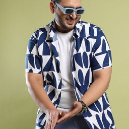 Instafab Plus Classic Geometric Printed Spread Collar Casual Shirt-picture-19