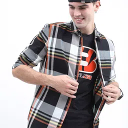 HIGHLANDER Men Checked Casual Slim Fit Shirt-picture-42