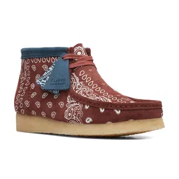 Clarks Men Brown Printed Casual Boots-picture-35