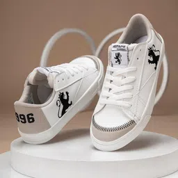 Red Tape Women Printed Lace Up Sneakers-image-8