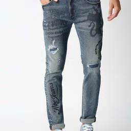 Pepe Jeans Men Blue Mildly Distressed Heavy Fade Printed Tapered Cotton Stretchable Jeans-picture-48