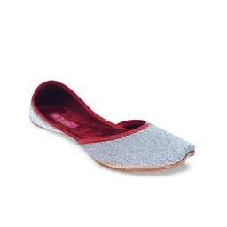 Fulkari Women Embellished Ethnic Mojaris-image-39