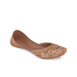 Fulkari Women Peach-Coloured Ethnic Mojaris Flats-picture-35