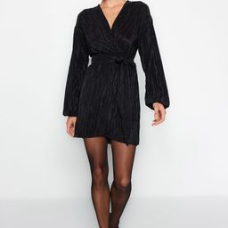Trendyol V Neck Tie Ups Wrap Mini Dress-picture-7