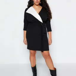 Trendyol V-Neck Belted Wrap Dress-image-40