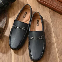 HERE&NOW Men Textured Loafers-picture-35