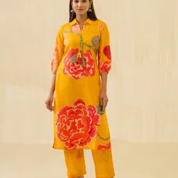 Ishin Floral Printed Regular Cotton Kurta with Palazzos-image-98