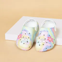 Pantaloons Junior Girls Printed Clogs-picture-55