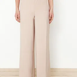 Trendyol Women Regular Fit Mid-Rise Parallel Trousers-picture-31