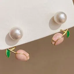 FIMBUL Gold Plated Flower Pearls Stud Earrings image 1