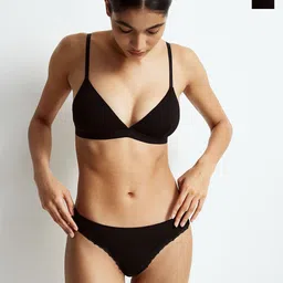 H&M 2- Pcs Seamless Lace-Trimmed Thong Briefs-picture-40