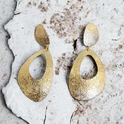 Niska Gold-Plated Geometric Drop Earrings-image-10