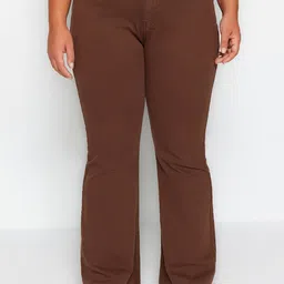 Trendyol Women Plus Size Mid-Rise Coloured Clean Look Stretchable Jeans-picture-31