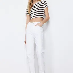 Trendyol Women Mid-Rise Pure Cotton Jeans-picture-18