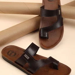 Paragon Men Solid Comfort Sandals-picture-30