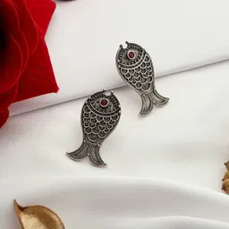 VENI 92.5 Silver Plated Oxidised Studs-picture-41