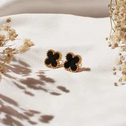 SALTY Contemporary Studs Earrings-picture-1