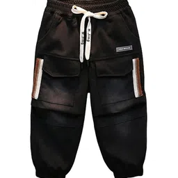 StyleCast x Revolte Boys Black High-Rise Easy Wash Cotton Joggers Trousers-picture-20