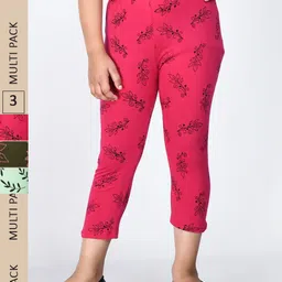 IndiWeaves Girls Pack Of 3 Printed Pure Cotton Capris-picture-39