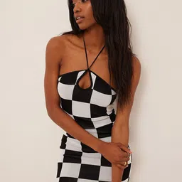 BAESD Checked Halter Neck Bodycon Dress-picture-28