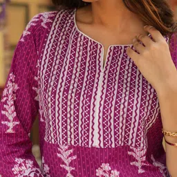 Rain & Rainbow Ethnic Motifs Printed Sequinned Pure Cotton Ethnic Kurti image 3