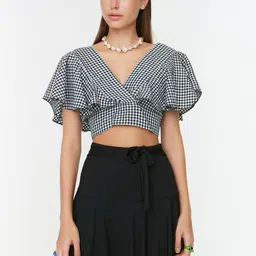 Trendyol Waist Tie-Up Above Knee Flared Skirt image 4