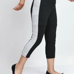 IndiWeaves Girls Pack of 5 Side Striped Pure Cotton Capris image 5