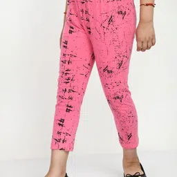 IndiWeaves Girls Pack Of 3 Printed Pure Cotton Capris image 5