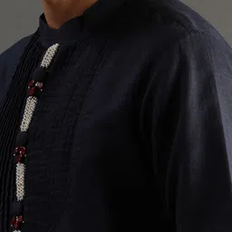 BYB PREMIUM Embroidered Regular Beads & Stones Linen Kurta with Trousers image 2