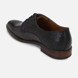 Louis Philippe Men Black Solid Formal Lace Up Shoes image 2