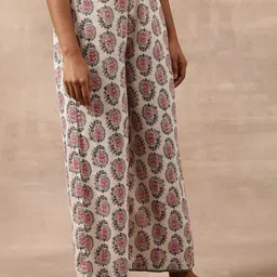 folk song W Women Cream The Folksong Collection Flared Ethnic Motifs Printed Parallel Trousers image 2