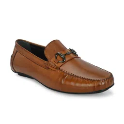 San Frissco Men Textured Lightweight Memory Foam Leather Horsebit Loafers image 2