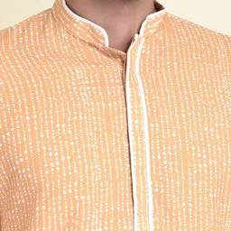 TABARD Men Peach-Coloured Pure Cotton Kurta with Churidar image 4