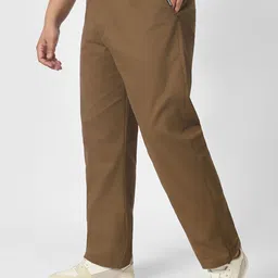 Urbano Plus Men Trousers image 5
