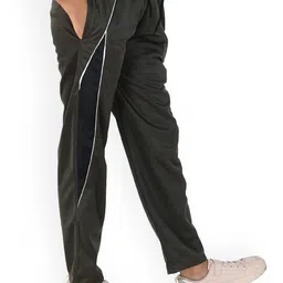 IndiWeaves Girls Mid-Rise Side Panel Detailed Track Pants image 2